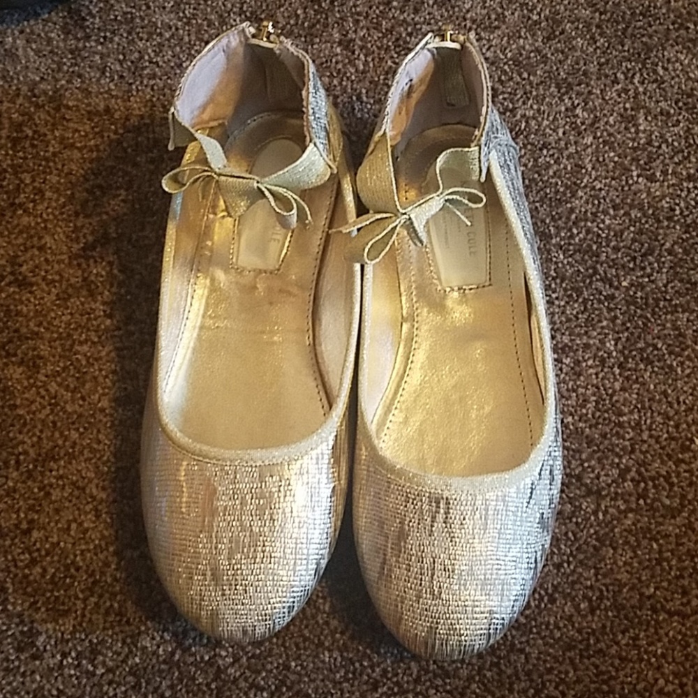 Kenneth Cole Flats